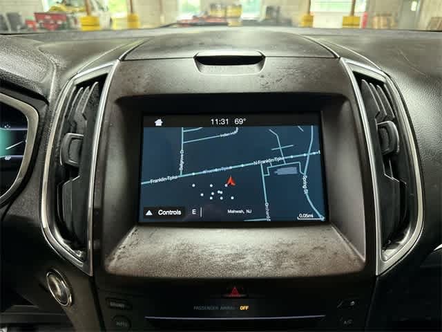 Thumbnail: 2017 Ford Edge - 20