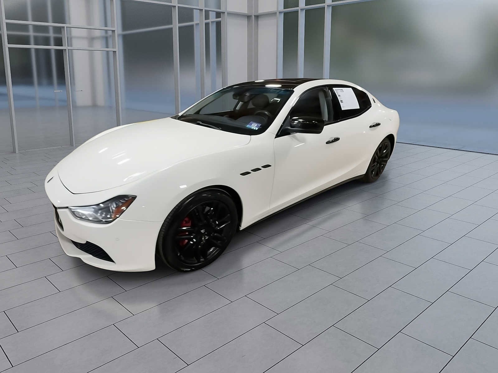 Thumbnail: 2015 Maserati Ghibli - 4