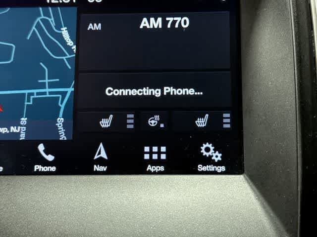 Thumbnail: 2019 Ford Edge - 32