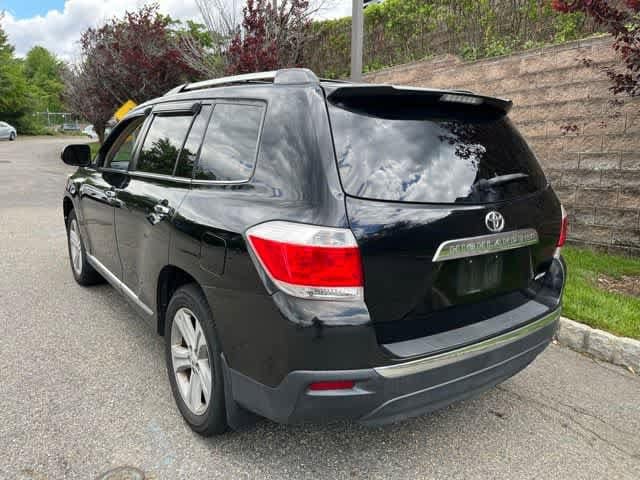 Thumbnail: 2013 Toyota Highlander - 6