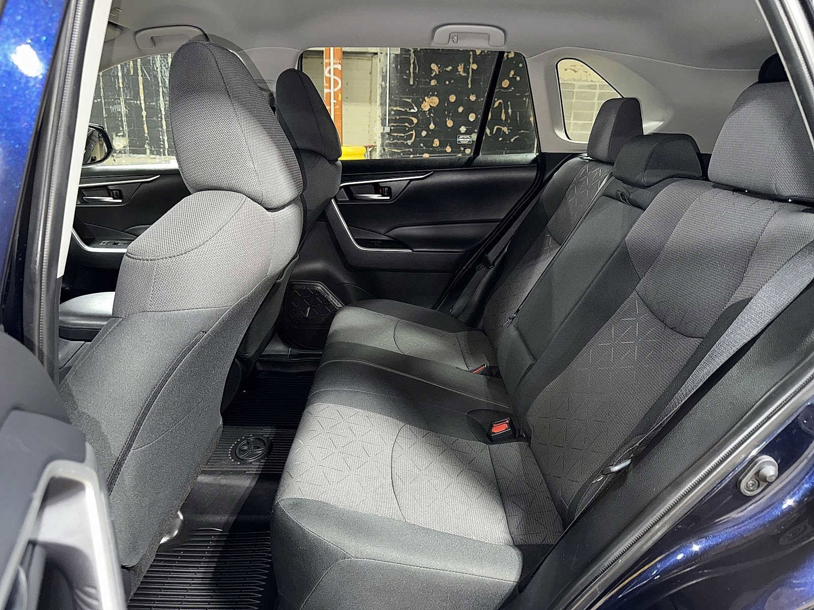 Thumbnail: 2024 Toyota RAV4 - 17