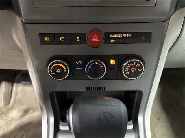 Thumbnail: 2009 Saturn VUE - 21