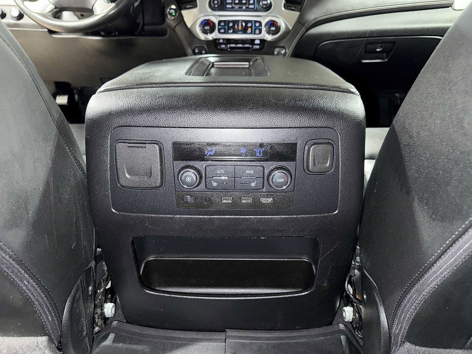 Thumbnail: 2020 GMC Yukon XL - 31