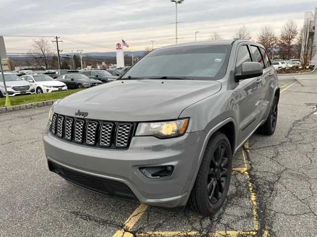 Thumbnail: 2021 Jeep Grand Cherokee - 1