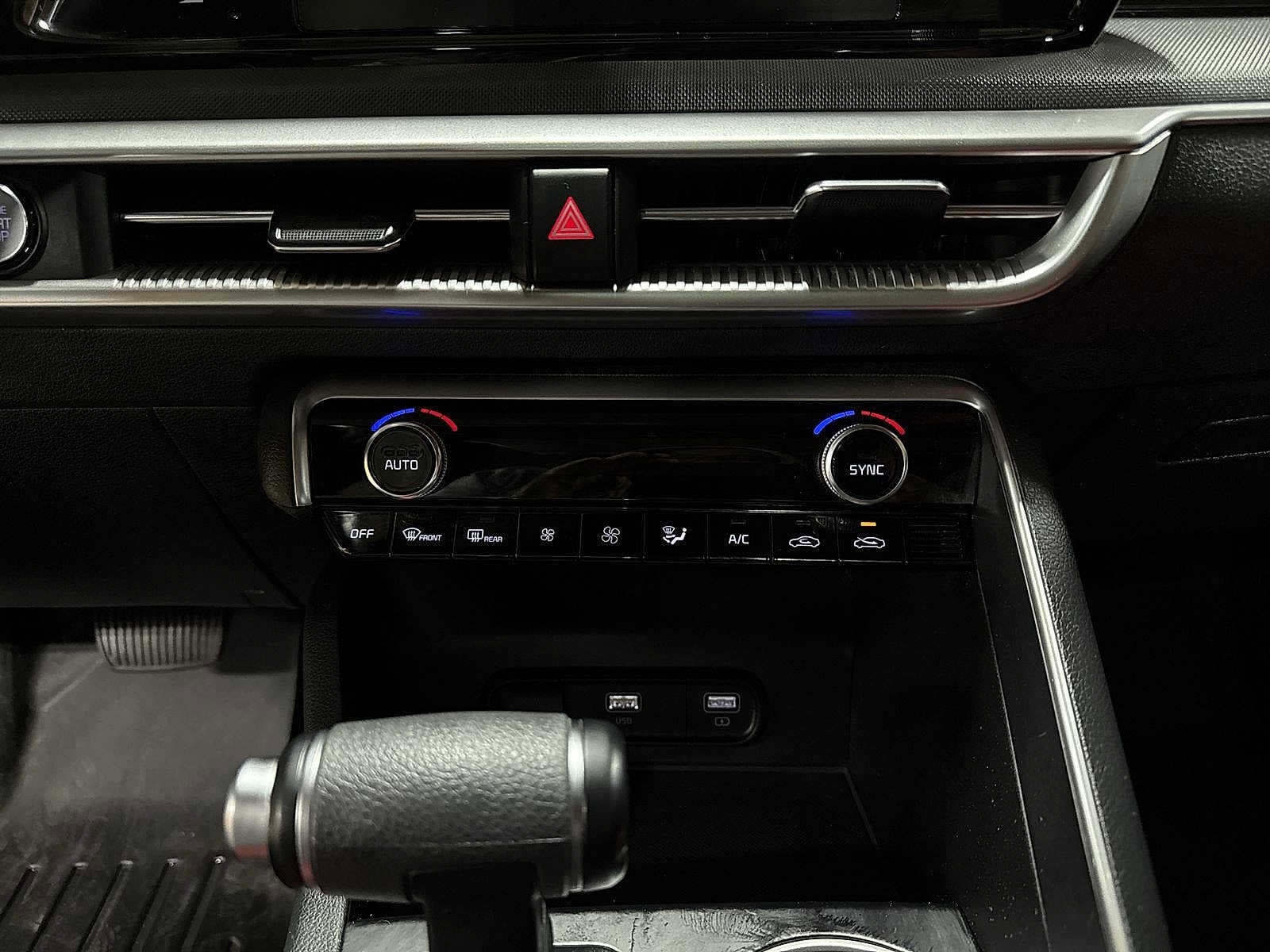 Thumbnail: 2021 Kia K5 - 21