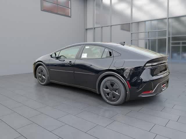 Thumbnail: 2026 Toyota Prius - 9