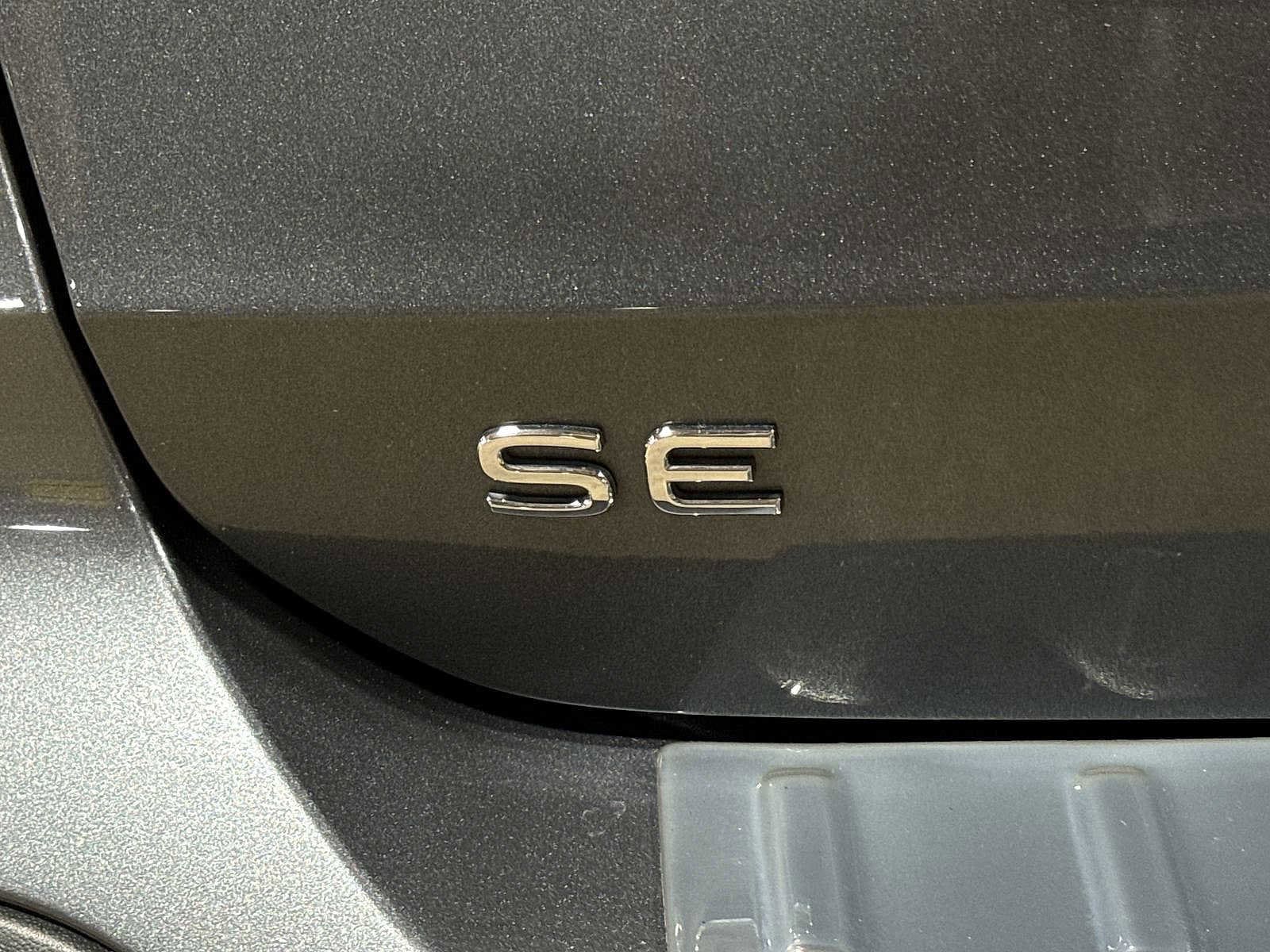 Thumbnail: 2022 Volkswagen Taos - 26