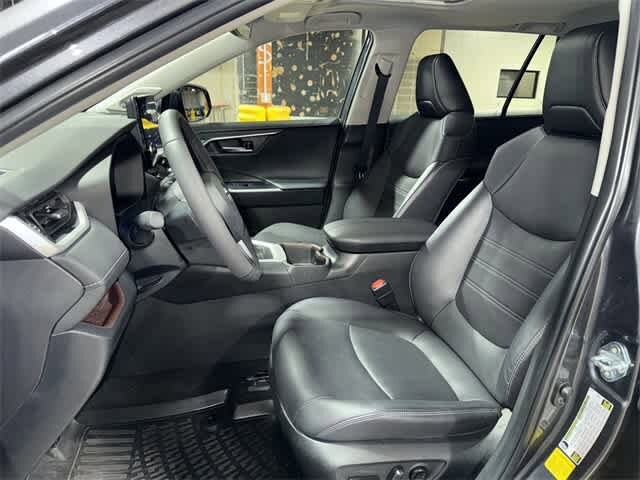 Thumbnail: 2023 Toyota RAV4 - 15