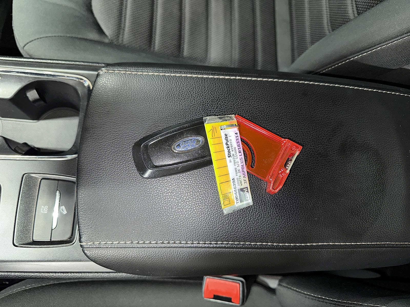 Thumbnail: 2020 Ford Fusion - 33