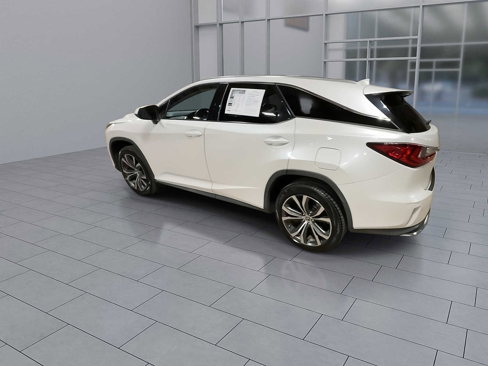 Thumbnail: 2018 Lexus RX - 6