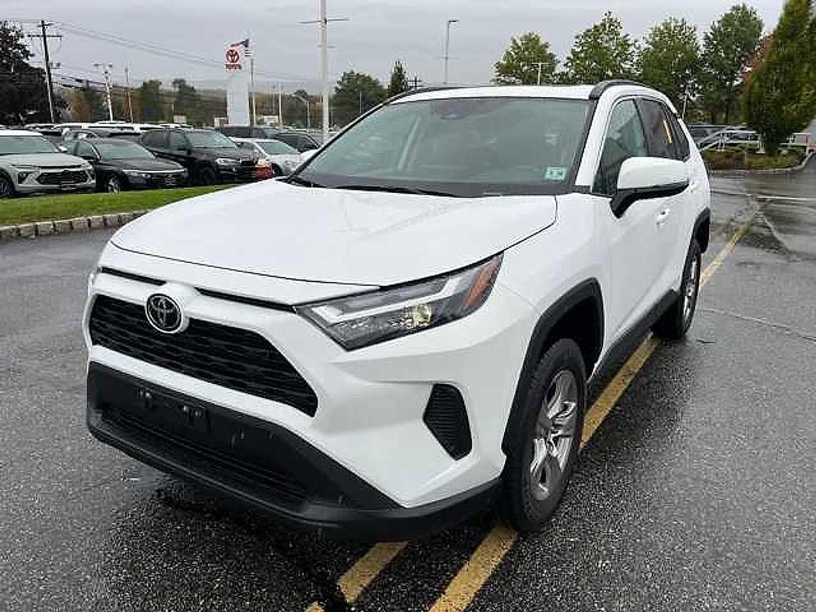 Thumbnail: 2025 Toyota RAV4 - 1