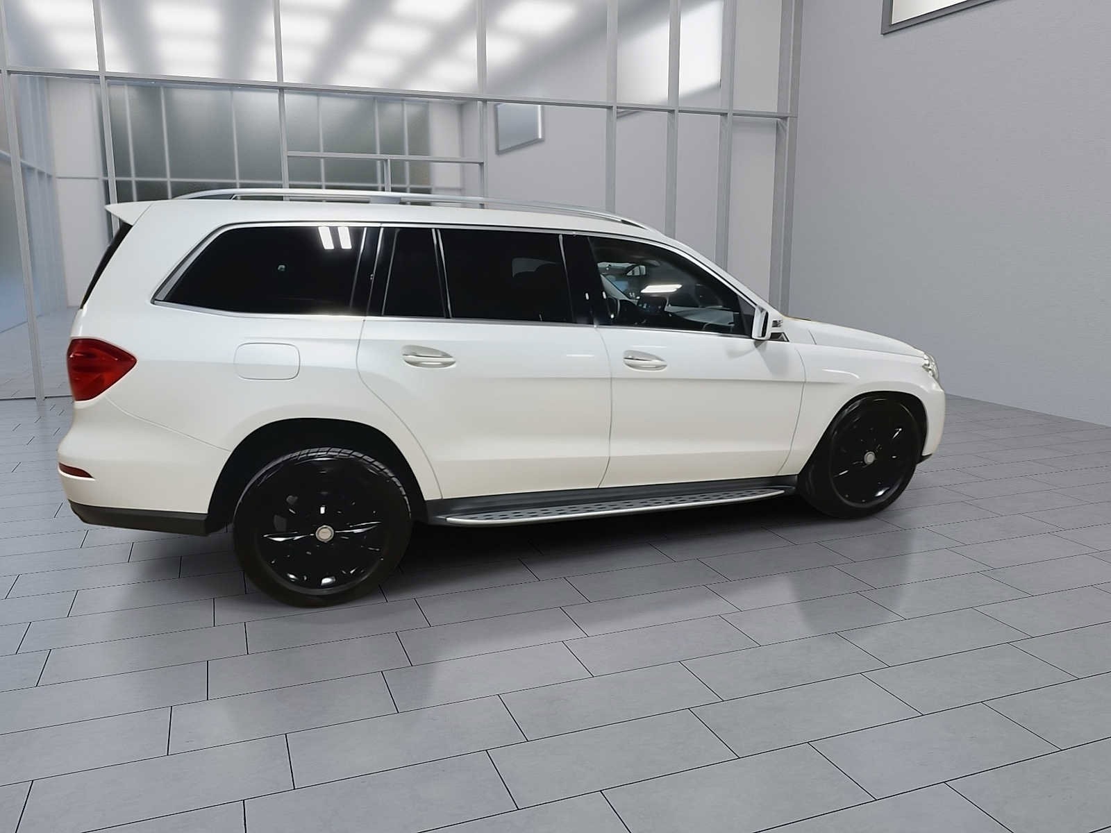 Thumbnail: 2013 Mercedes-Benz GL-Class - 9