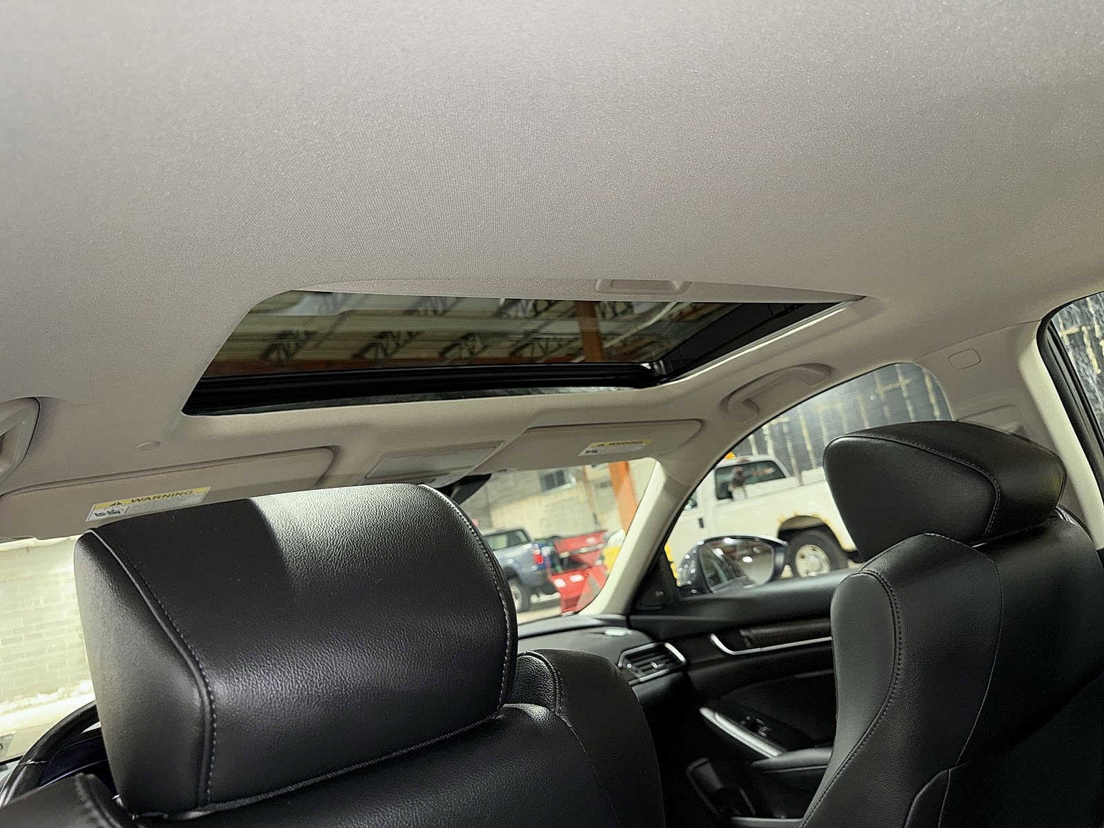 Thumbnail: 2021 Honda Accord - 24