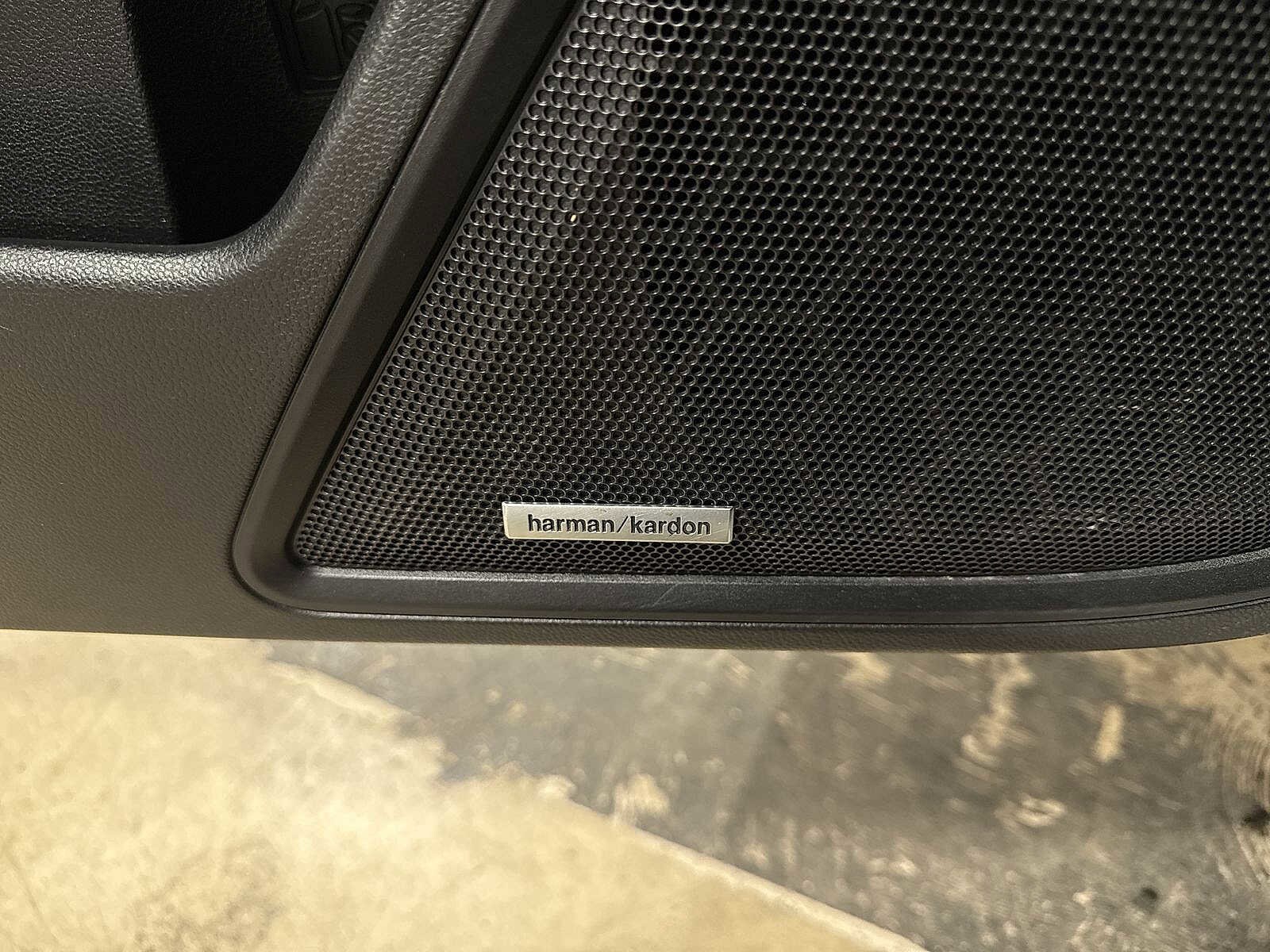 Thumbnail: 2022 Subaru Legacy - 30