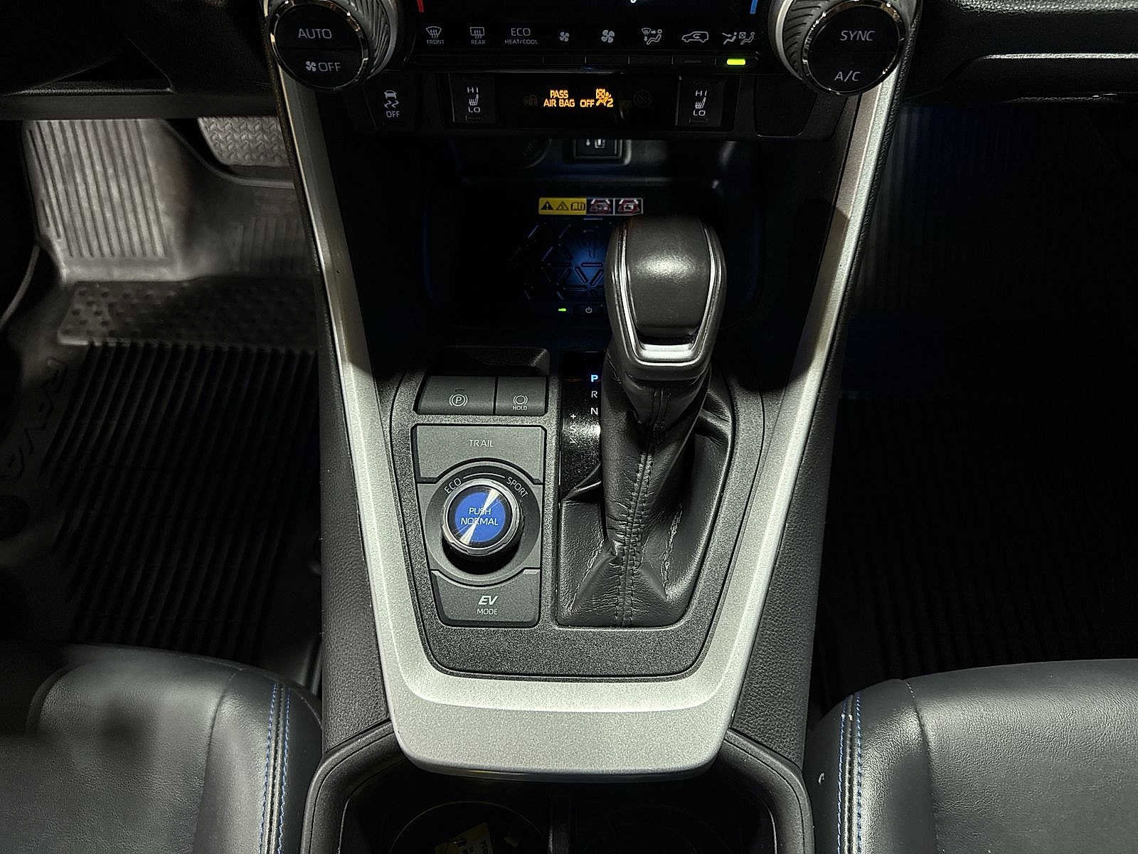 Thumbnail: 2024 Toyota RAV4 - 35