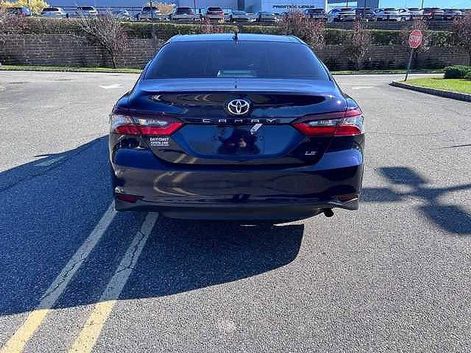 Thumbnail: 2021 Toyota Camry - 5