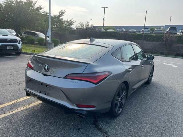 Thumbnail: 2023 Acura Integra - 4
