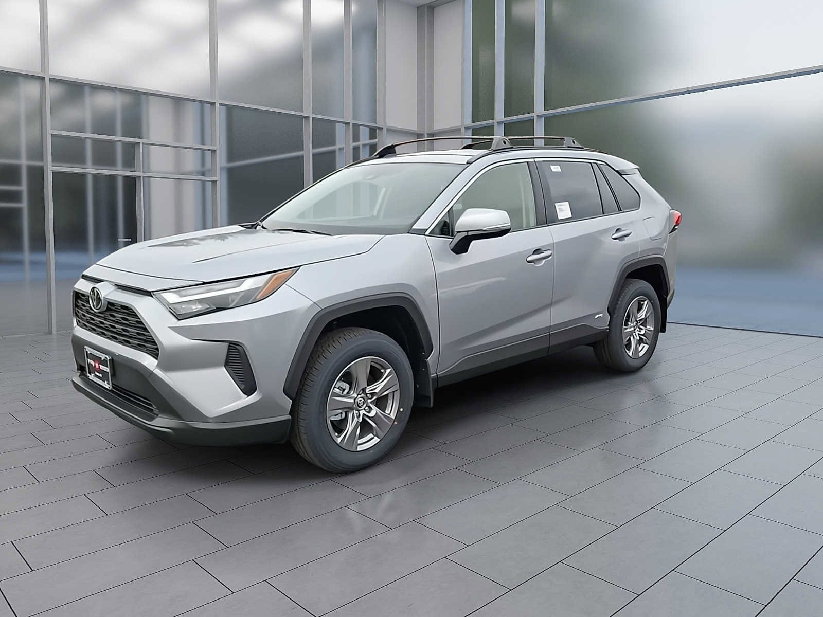 Thumbnail: 2025 Toyota RAV4 - 3