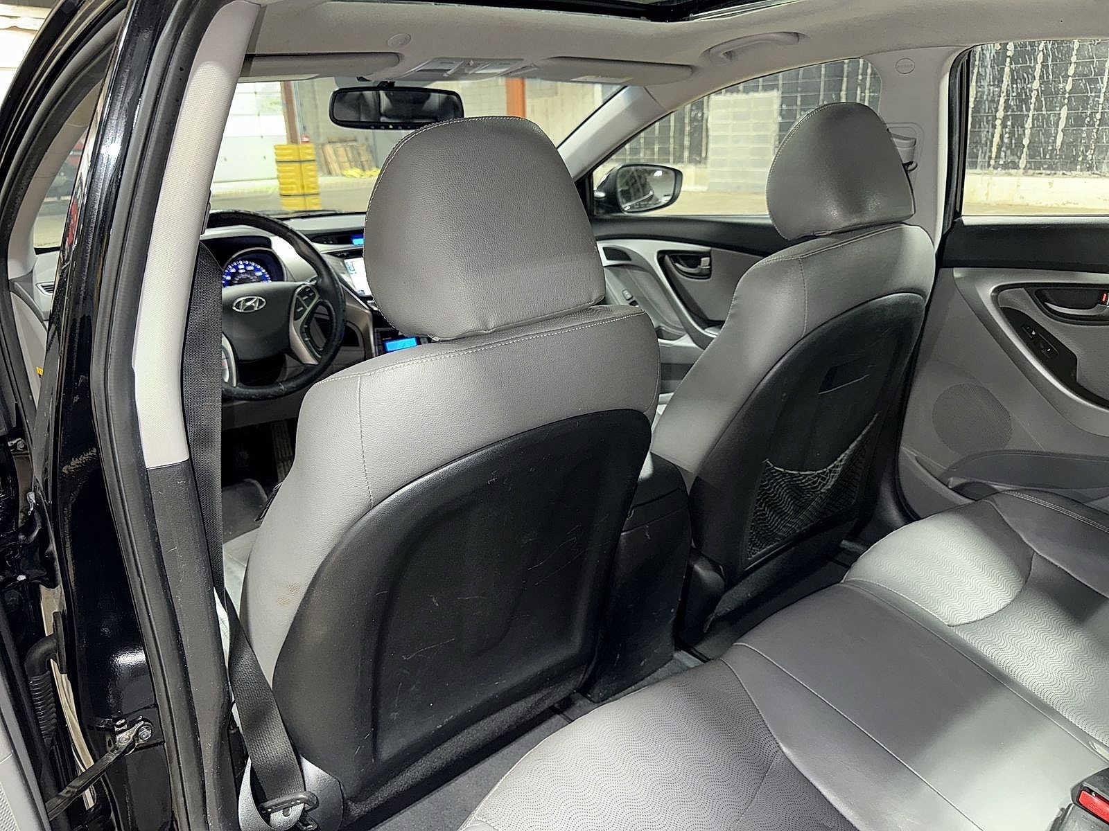 Thumbnail: 2013 Hyundai Elantra - 28