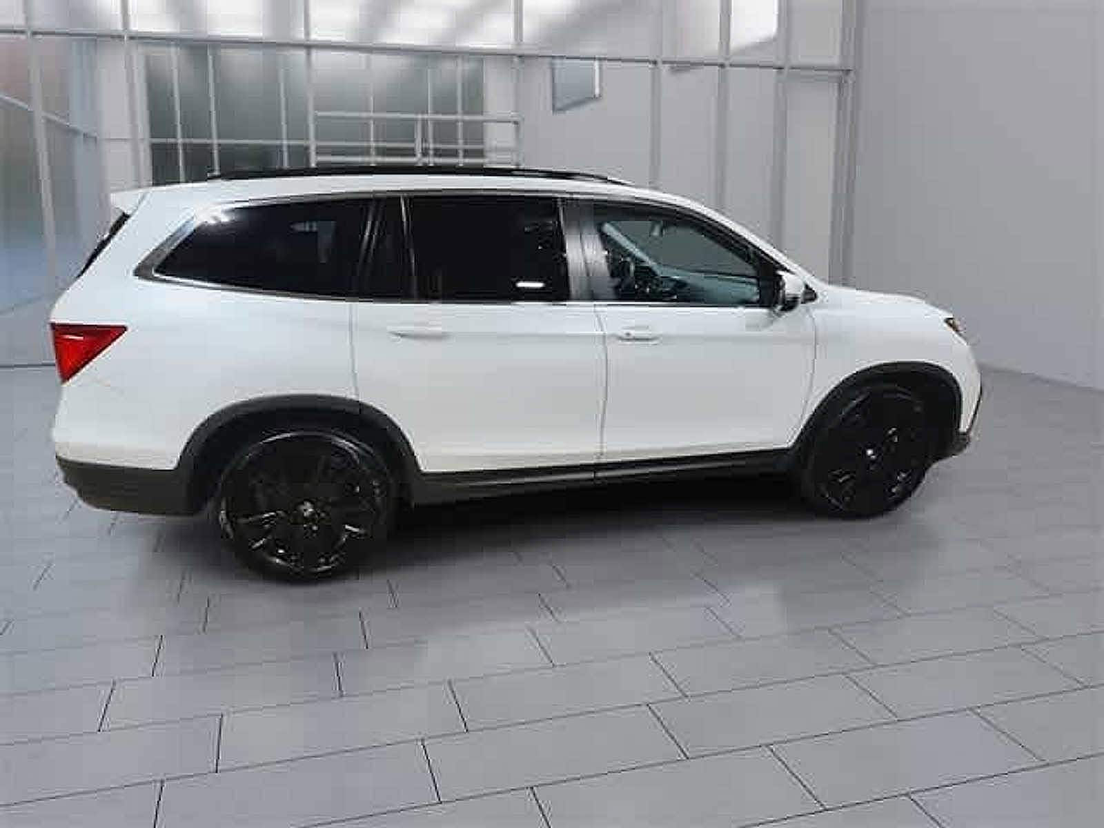 Thumbnail: 2022 Honda Pilot - 13