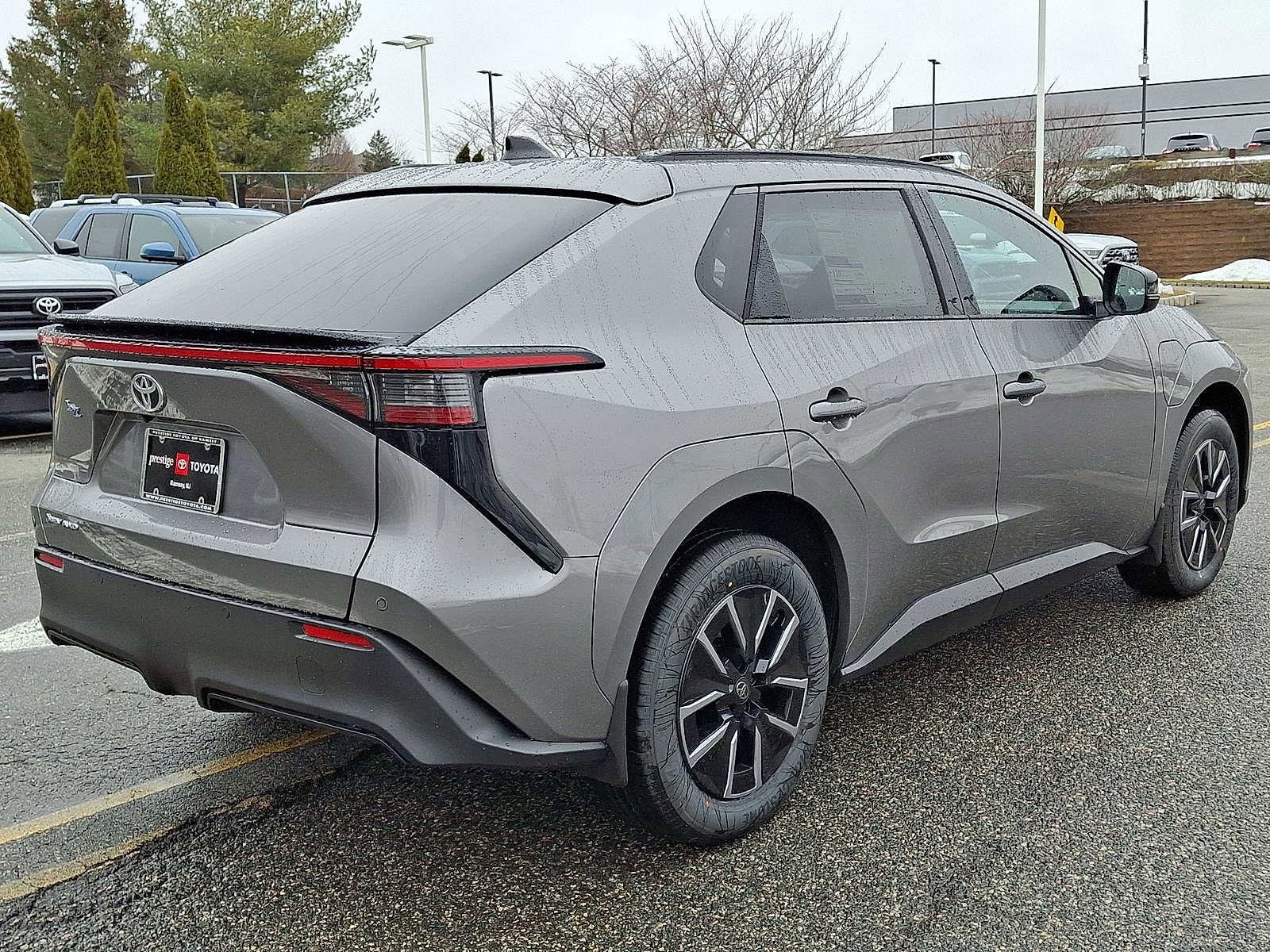 Thumbnail: 2026 Toyota bZ - 18