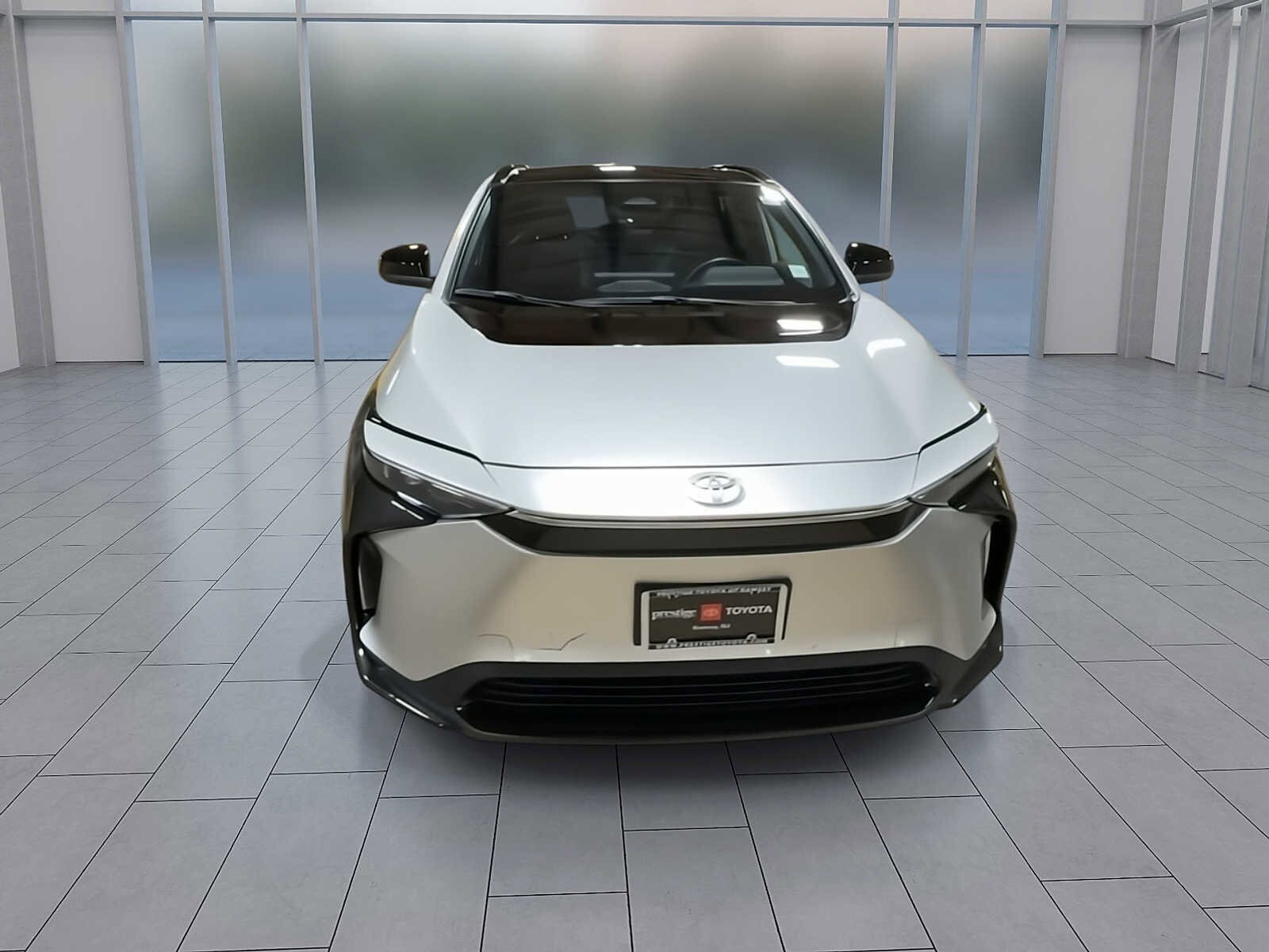 2023 Toyota bZ4X XLE photo 3