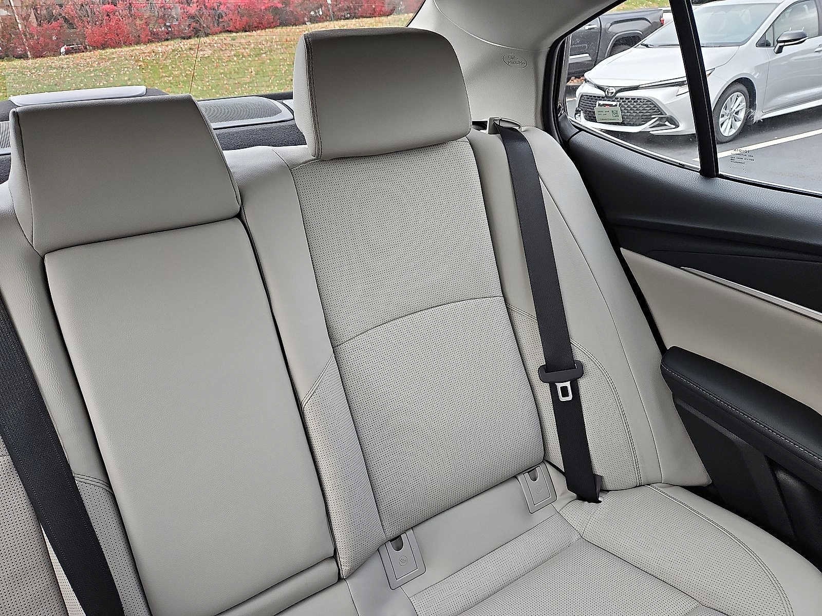 Thumbnail: 2026 Toyota Camry - 12