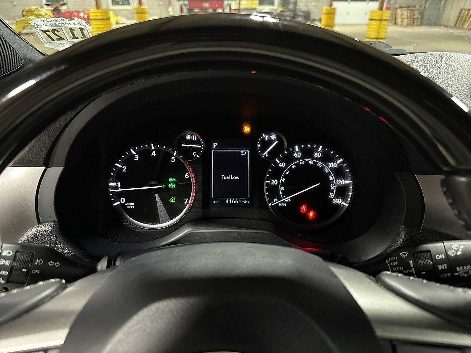 Thumbnail: 2023 Lexus GX - 37