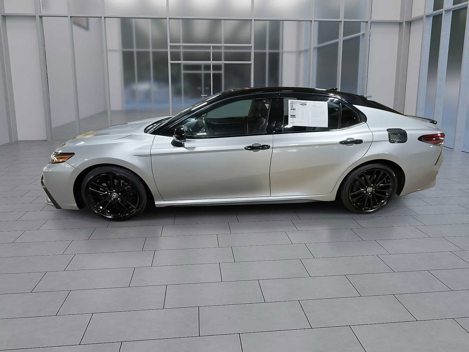 Thumbnail: 2022 Toyota Camry - 5