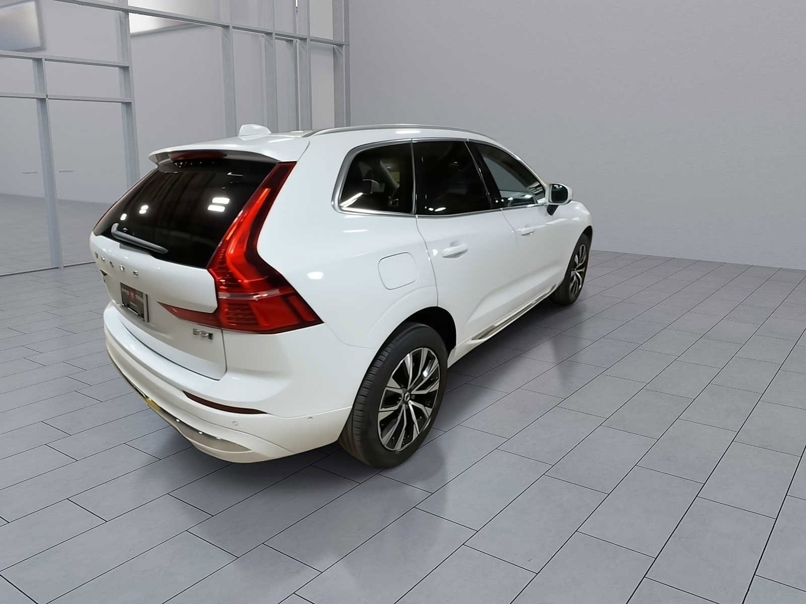 Thumbnail: 2023 Volvo XC60 - 8