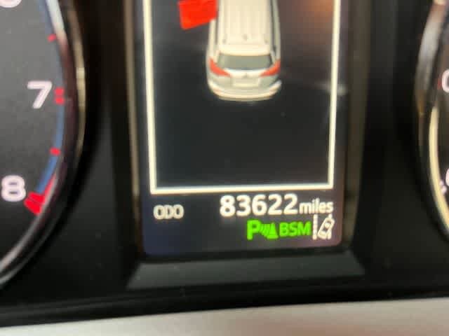 Thumbnail: 2017 Toyota RAV4 - 8