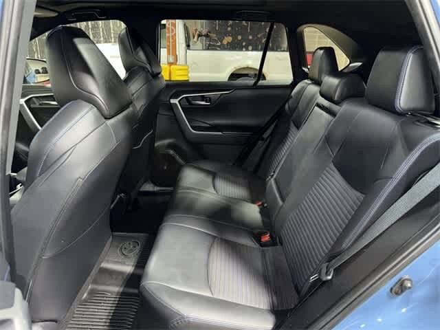 Thumbnail: 2022 Toyota RAV4 - 16