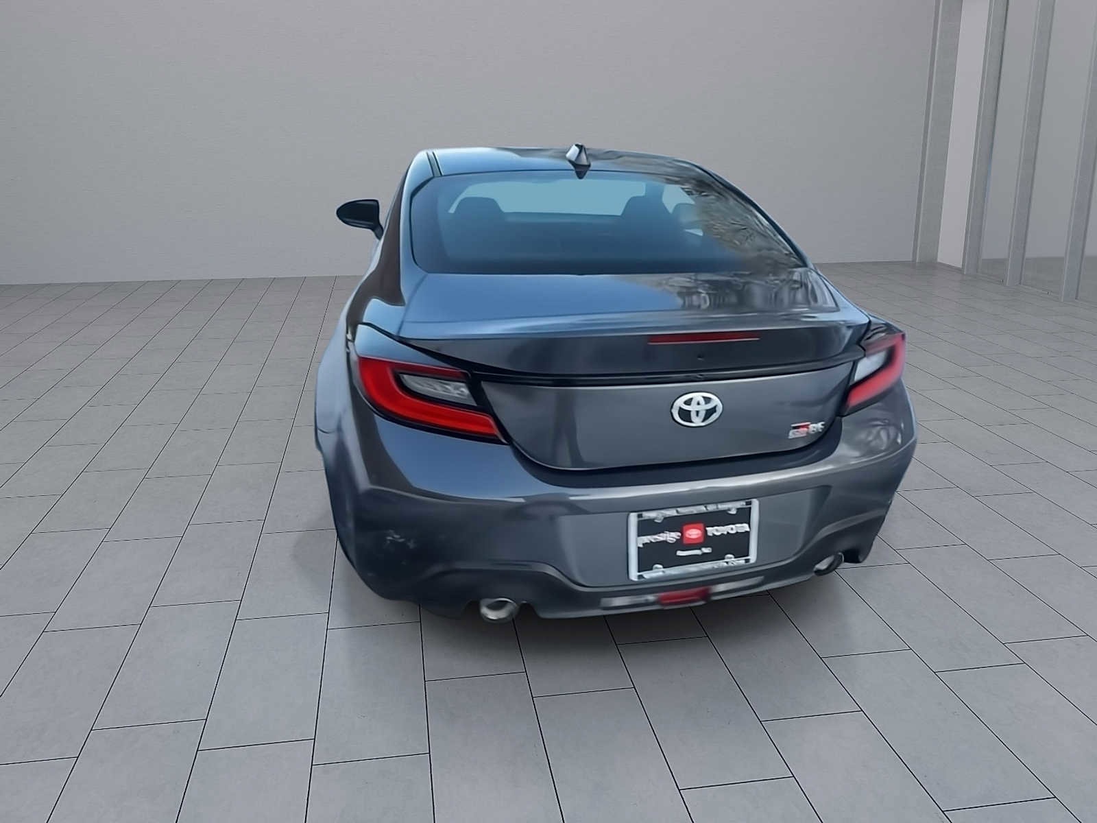 Thumbnail: 2023 Toyota GR86 - 7