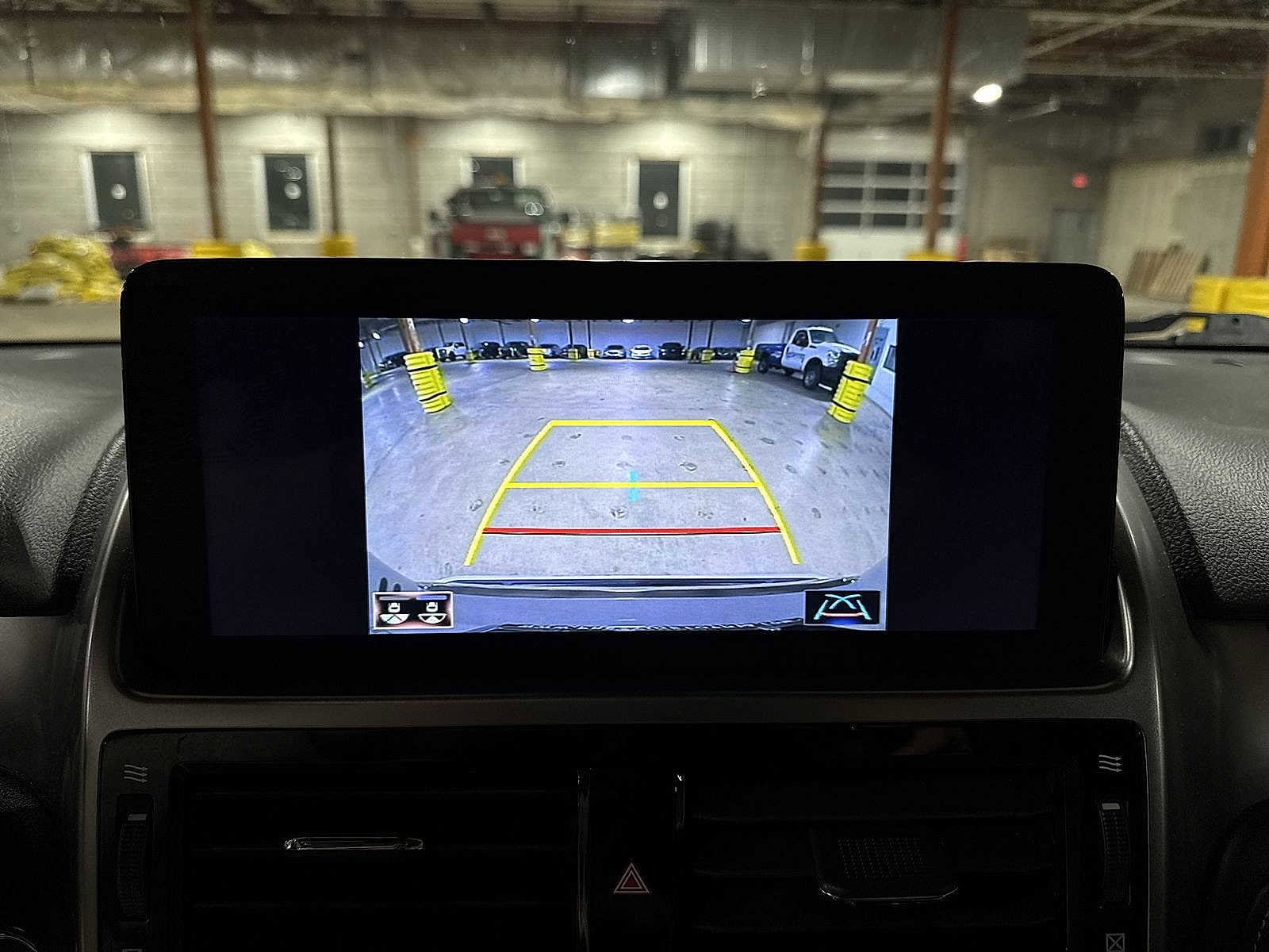 Thumbnail: 2023 Lexus GX - 27