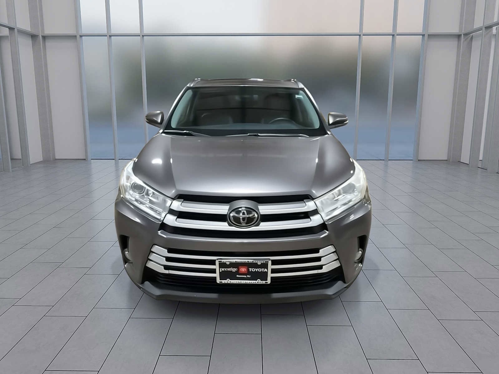 Thumbnail: 2019 Toyota Highlander - 3