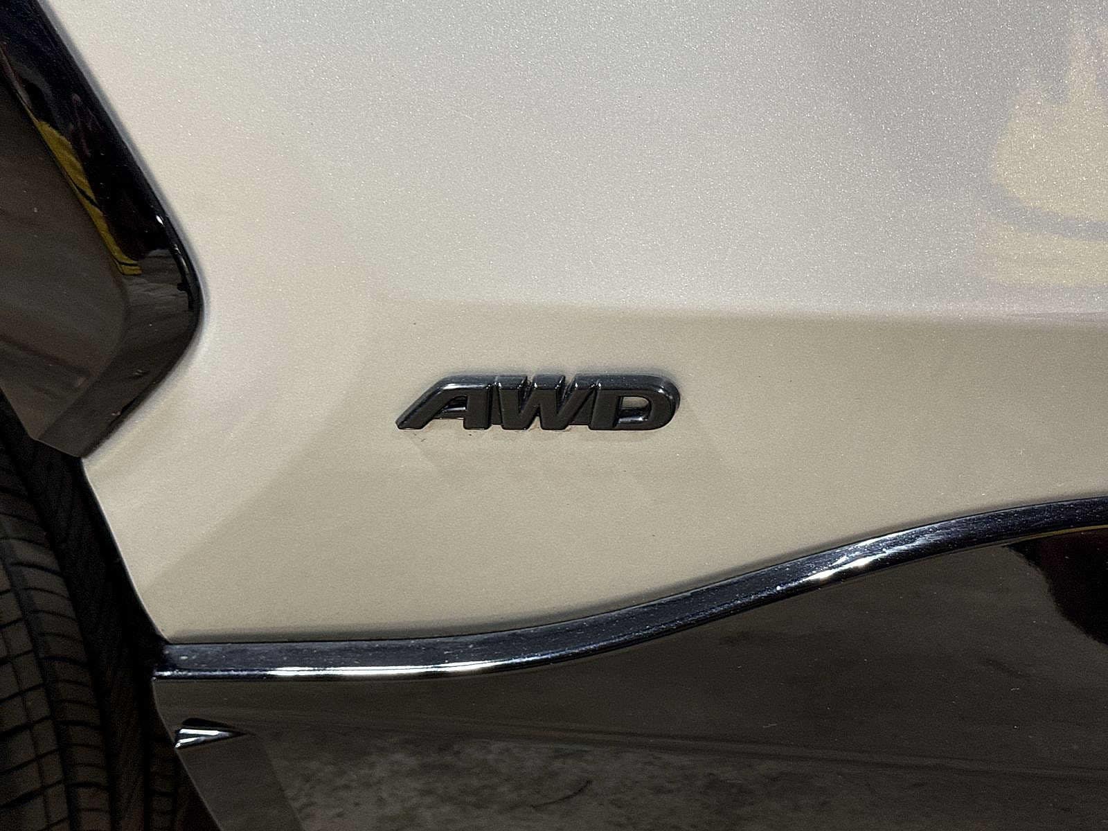 Thumbnail: 2021 Toyota RAV4 - 28
