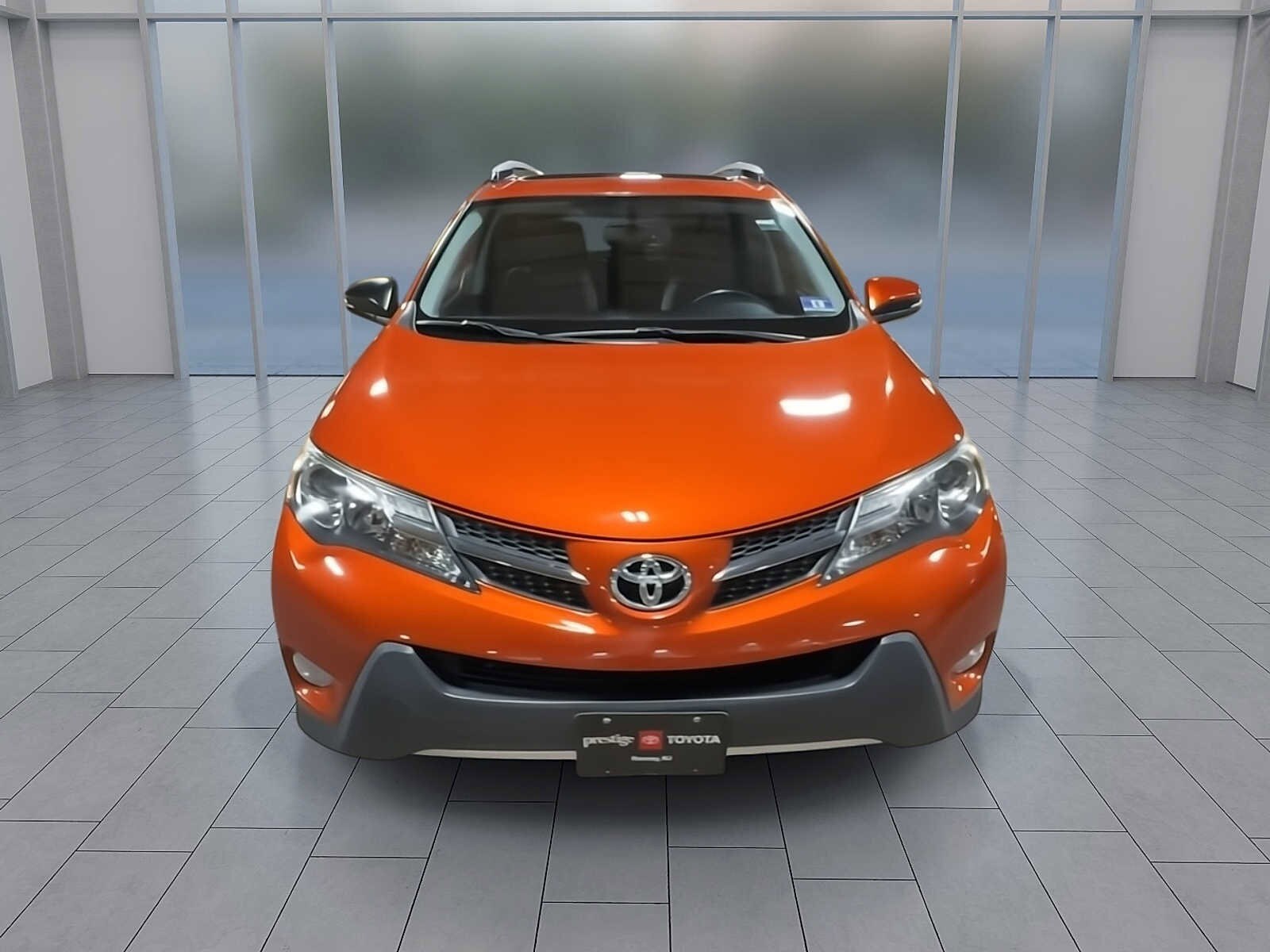 Thumbnail: 2015 Toyota RAV4 - 9