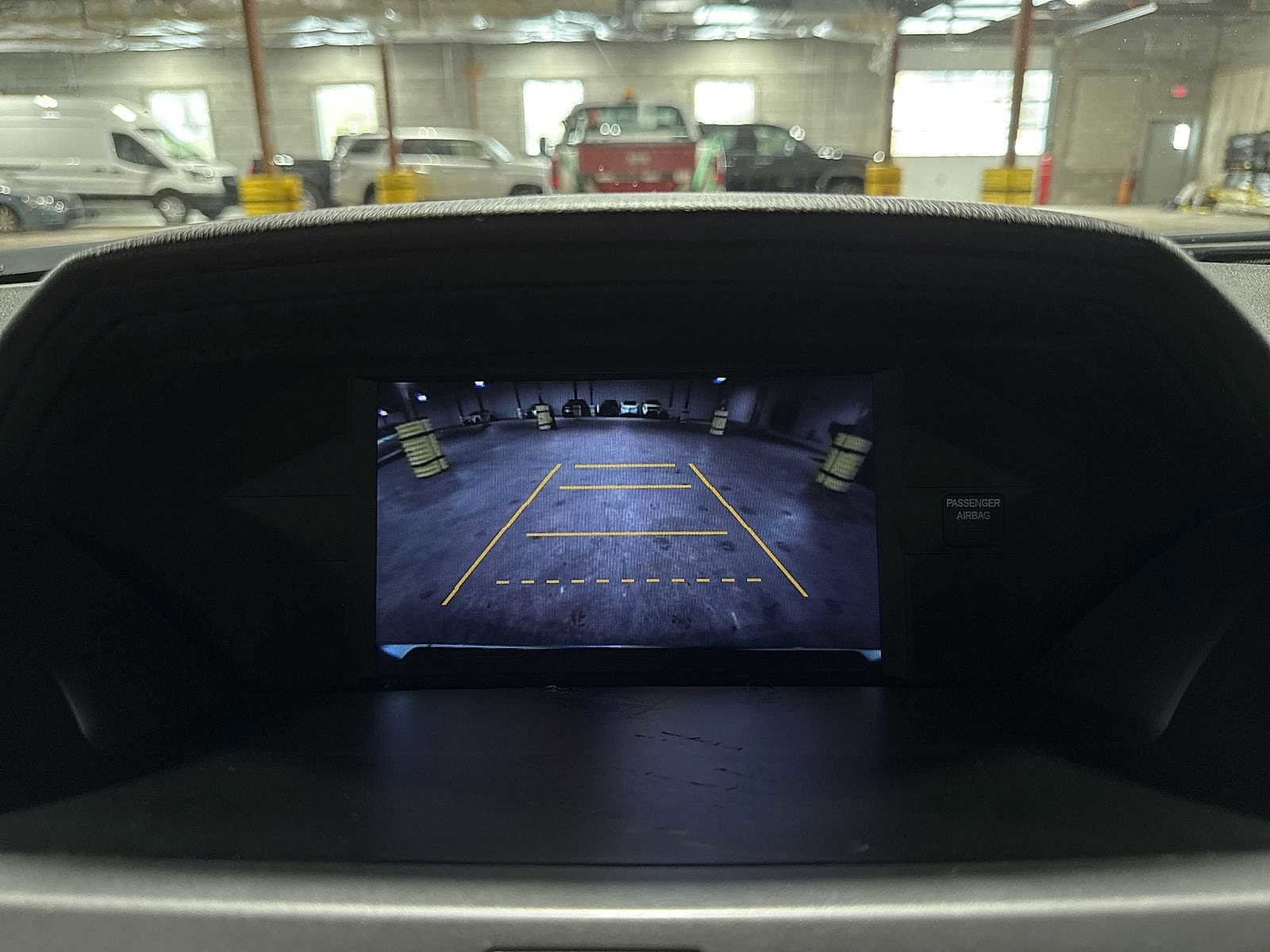 Thumbnail: 2012 Honda Odyssey - 25