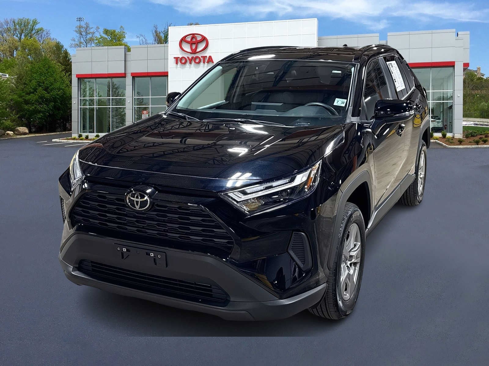 Thumbnail: 2025 Toyota RAV4 - 1