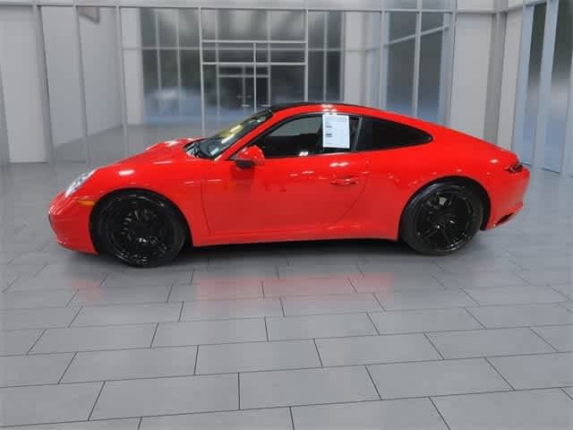 Thumbnail: 2019 Porsche 911 - 5