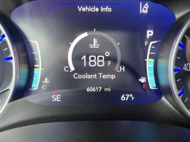 2023 Chrysler Pacifica Touring L 8