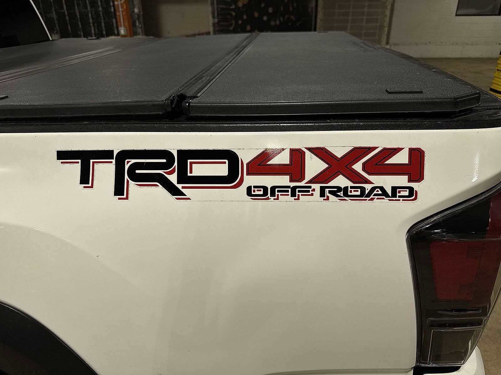 Thumbnail: 2016 Toyota Tacoma - 27