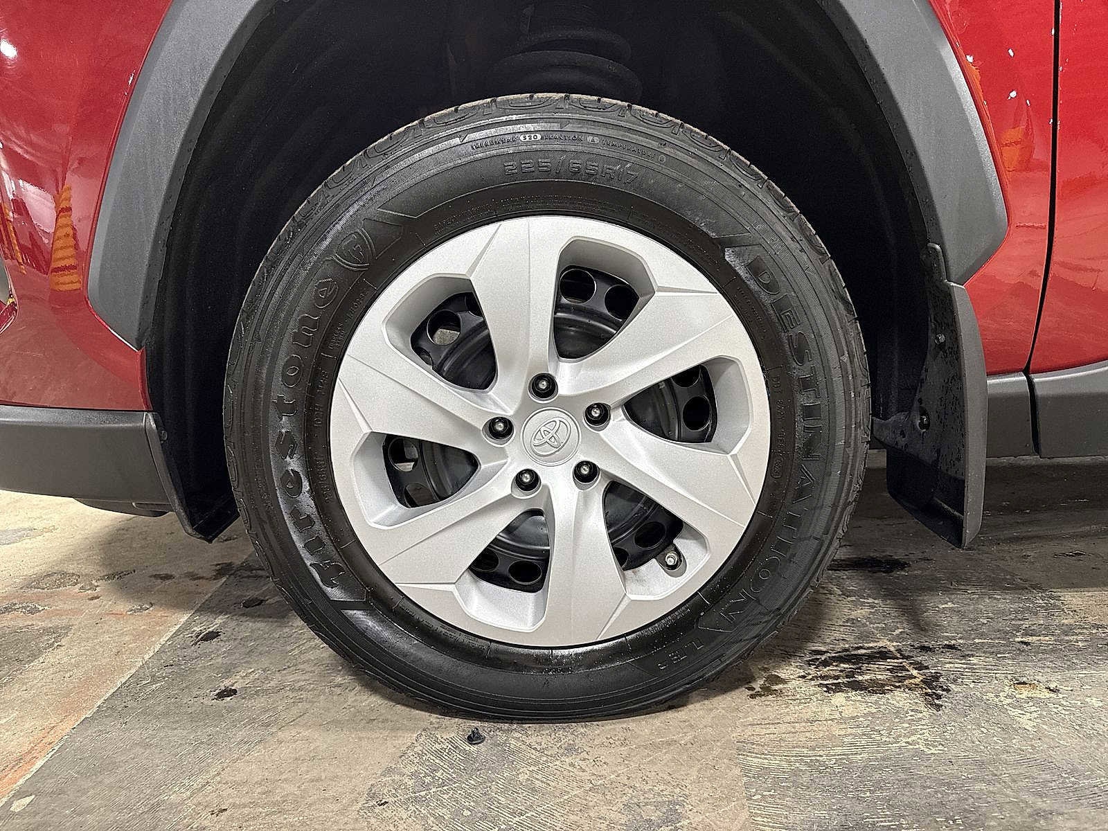 Thumbnail: 2023 Toyota RAV4 - 10