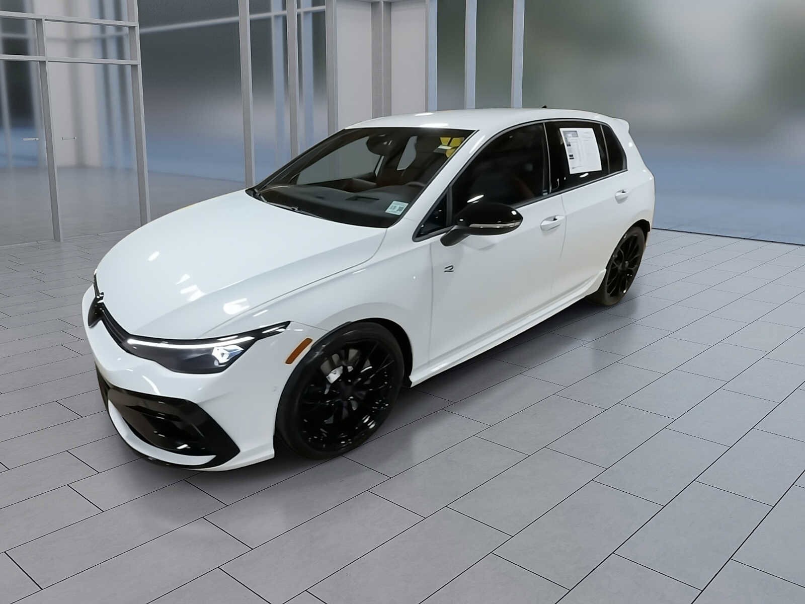 2025 Volkswagen Golf R photo 4