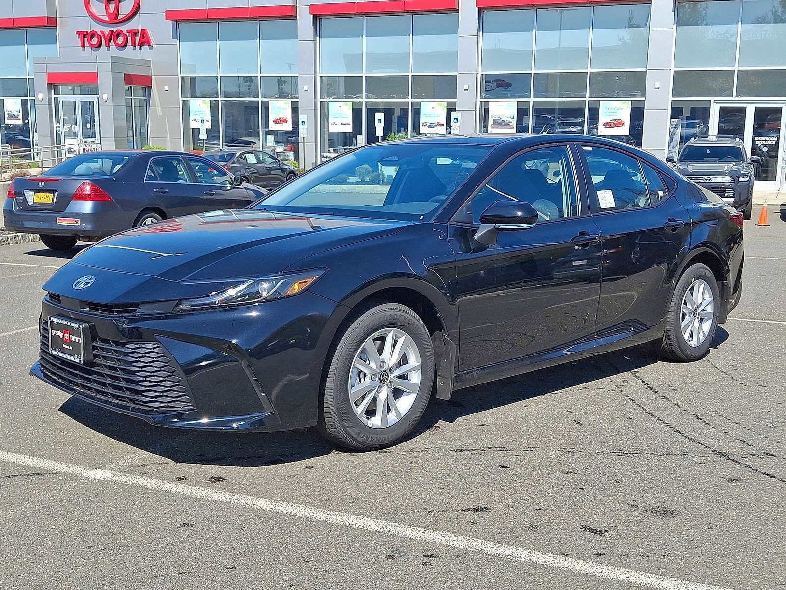 Thumbnail: 2026 Toyota Camry - 10