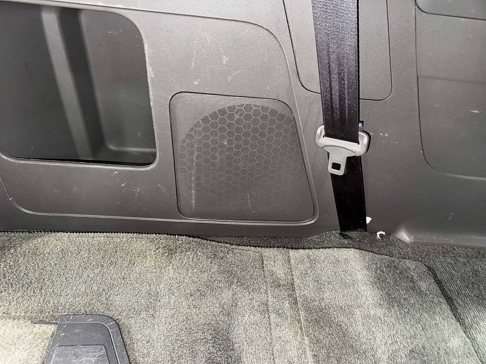 Thumbnail: 2015 Honda Odyssey - 26