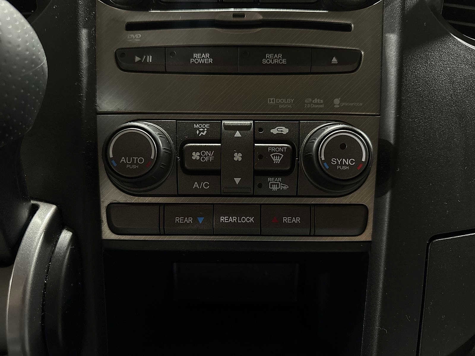 Thumbnail: 2015 Honda Pilot - 21