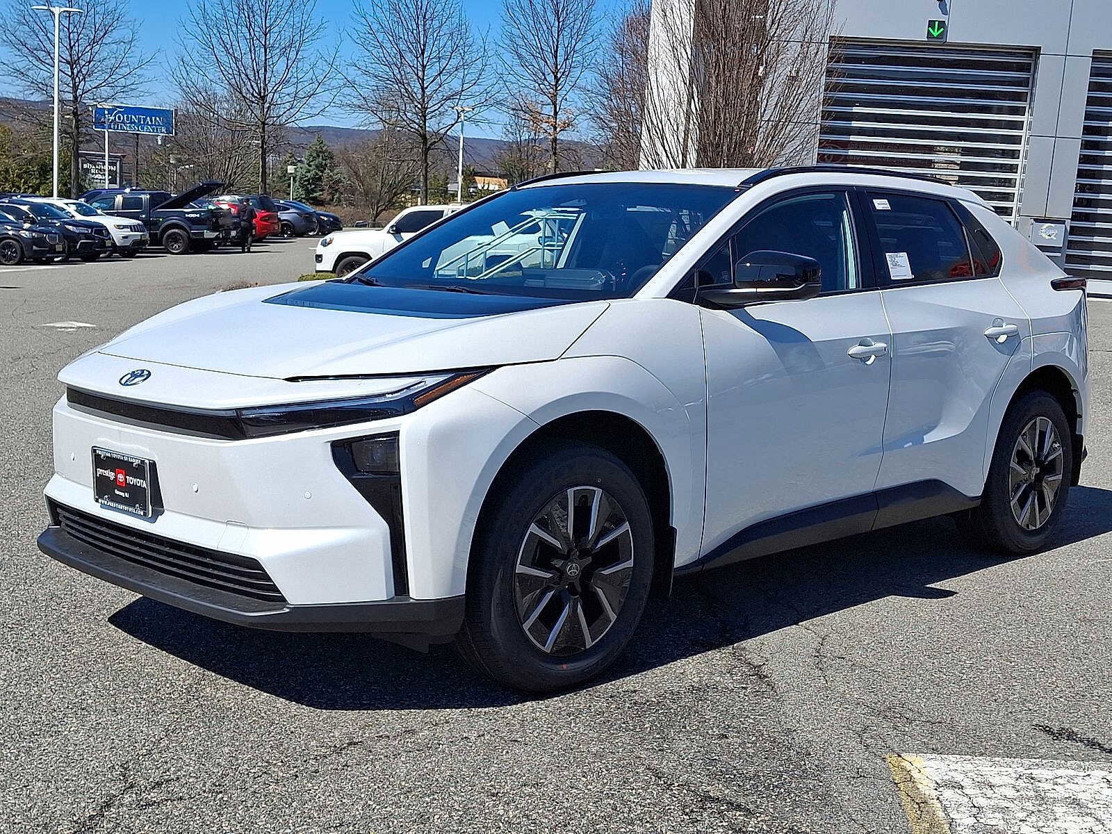 Thumbnail: 2026 Toyota bZ - 10