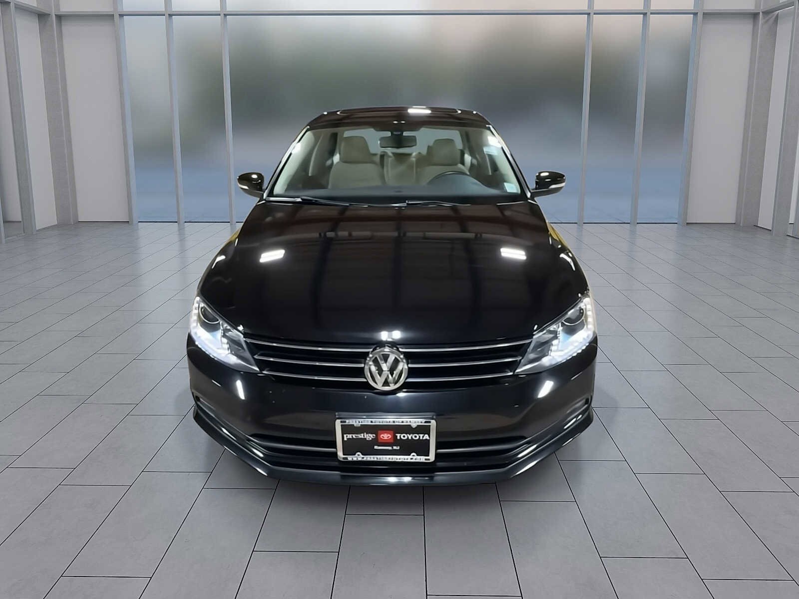 2016 Volkswagen Jetta 1.8T SEL photo 3
