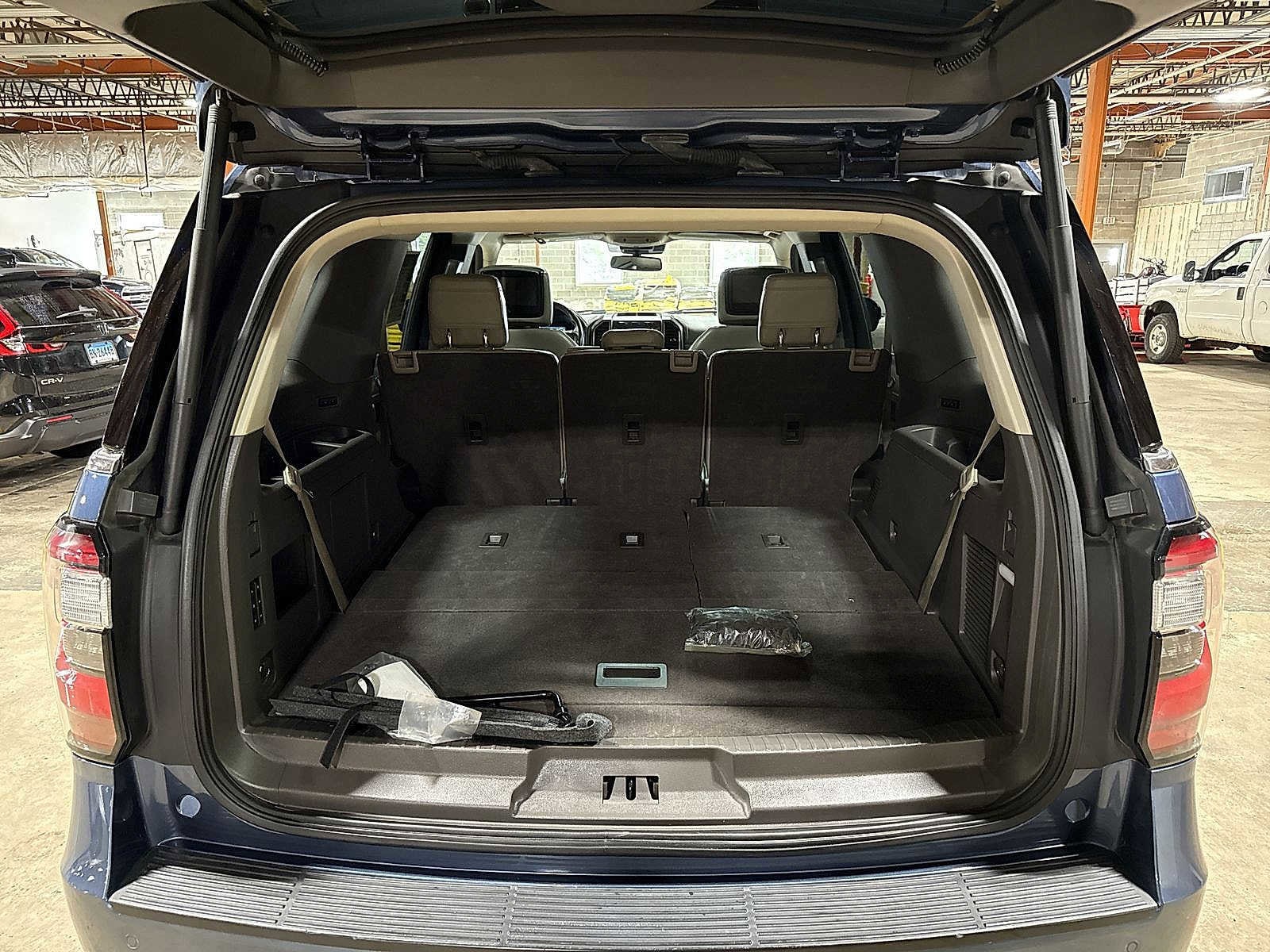 Thumbnail: 2018 Ford Expedition - 10